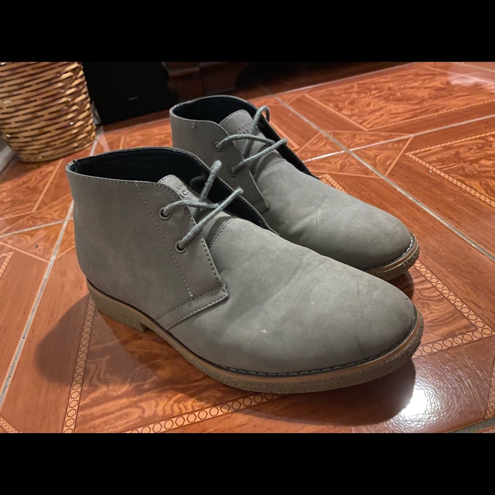 Perry Elis America Boots, grey, size 10
